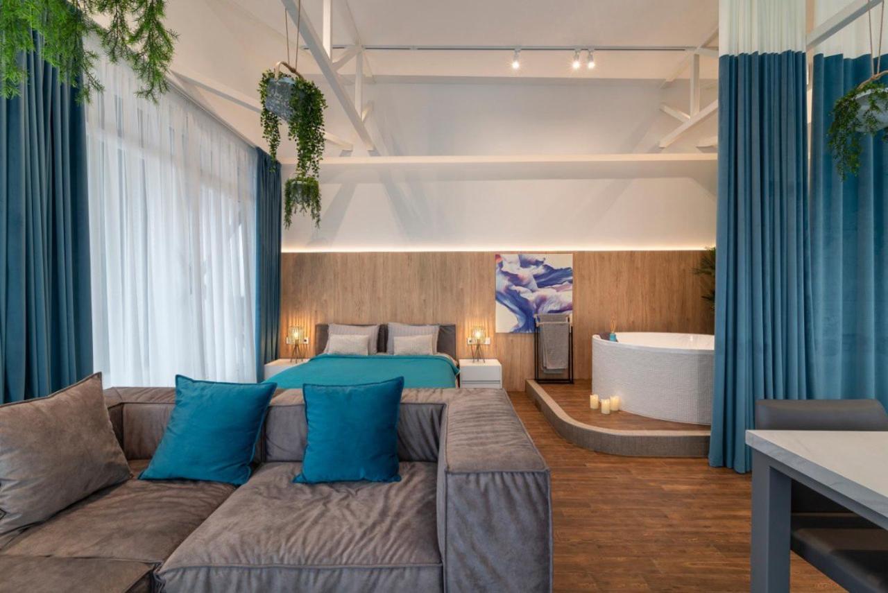 Stylish 1 Bedroom Studio Near Most City Dněpropetrovsk Exteriér fotografie